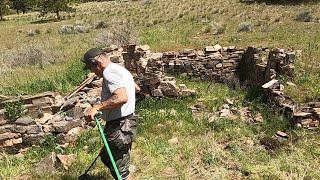 Metal detecting abandoned homesteads in Montana.  Ep 313 #metaldetecting #treasure #history