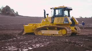 Komatsu D61EXi dozer with Intelligent Machine Control