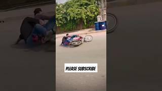 One wheeling on Honda 125  accident #honda