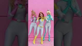 Banana shake dance  - Peach, Daisy, and Rosalina cosplay 