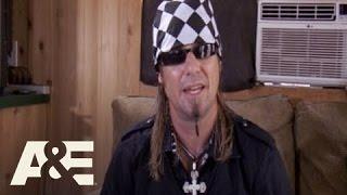 Billy the Exterminator: Billy's Clothing | A&E