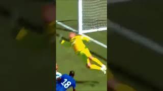 Kasper Schmeichel vs Chelsea