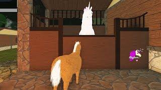 The Trapped Unicorn ! Let's Play Roblox Horse World - Game Video