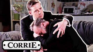 A Grieving Billy Tries to Kiss Todd | Coronation Street