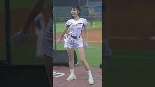 20220914 成晉應援 #樂天桃猿 #楽天ガールズ #rakutengirls #台湾チア #cheerleader #ウェザーガールズ #ユヒ#치어리더  @yuhi0927