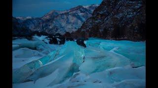 Blue Ice of the river Katun 