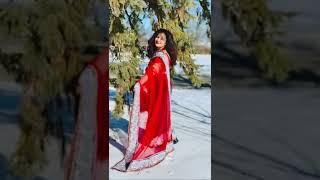 Best Saree Poses in Snow Man Ban gayi️#shorts #saree #photooftheday #poses #howto