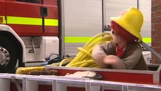 Rosie and Jim 811 - Flashing Fire Engines