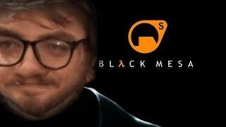 Мэддисон играет в Half-Life: Black Mesa