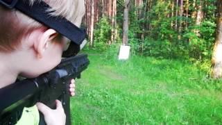 Стрельба Майка из СУПЕР бластера автомат ОРБИЗ STD 5S 3 year old shoots gel ball water gun blaster