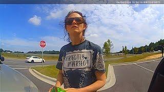 Irresponsible Mom Plants Dr*gs On Her Kid During Traffic Stop