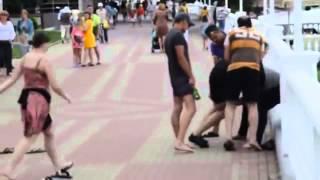 Разборки парень против 3 чуро