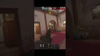 W clutch? #rainbowsix #clutch #siegex