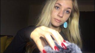 ASMR-CLOSE UP- Whisper Repeating My Outro/Hand Movements