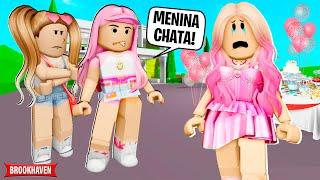 NINGUÉM FOI na FESTA da MENINA RICA METIDA! Historinha Brookhaven ROBLOX