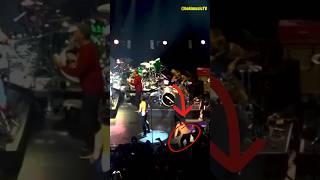 Crazy girl ATTACKED Anthony on stage ️ #redhotchilipeppers #rhcp #live