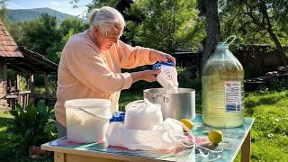 85-Year-Old Grandmother's Traditional Life & Secret Family Recipe in Remote Mountains