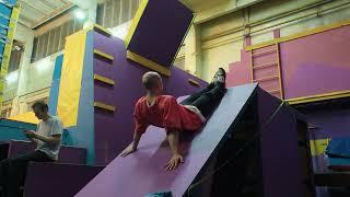 затрен 14января. gibbon parkour school.