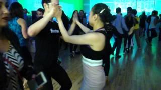 Natasha Mao y Erick Ortiz dancing salsa at Culture Beat Salsa Social