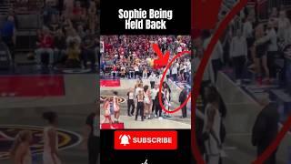 Sophie Cunningham Had To Be Held Back! #wnba #caitlinclark #sophiecunningham