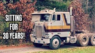 Will it Start? - Barn find 12v71 Detroit Diesel Peterbilt 352 Cabover Gets a Second Chance at Life