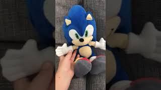 Sonic saying hi