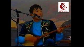 Карима Оралова мен Жандарбек Бұлғақовтың айтысы