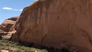 airplane chase through a canyon