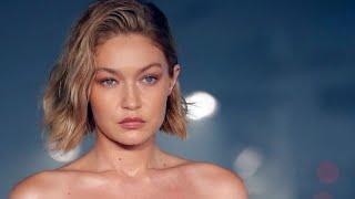 Gigi Hadid trägt Klebeband Kleid auf dem Laufsteg – und stolpert