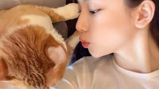 Aespa Karina with cat