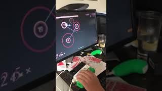 OSU! NOOB WITH WEIRD PLAYSTYLE STRUGGLES TO HIT CIRCLES