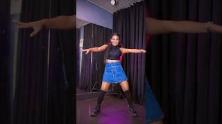 Palang Sagwan Ke  #youtubeshorts #dance #shortsfeed #bhojpuri #trending #new #video #love #shorts