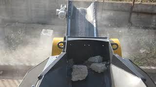 Agri World srl - Mini Jaw Crusher / Mini frantoio a mascelle Junior 48E