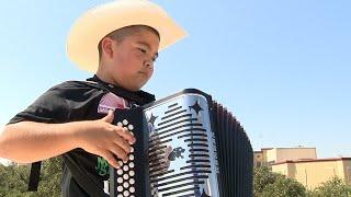 8-year-old boy shows off stellar accordion skills after García Brothers invite him on stage