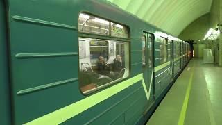 Метропоезд 81-717 (ЛВЗ) (Номерной) (№8951 - №8950) М 229