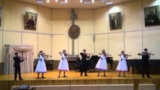 J.Brahms - Hungarian Dance No.1. И.Брамс "Венгерский танец №1" Исполняет ансамбль "Камертон"