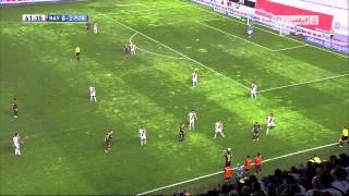 Amazing Control from Xavi Vs Rayo Vallecano