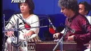 Ustad Zakir Hussain vs Pandit Shivkumar Sharma Jugalbandi on Tabal and Santoor