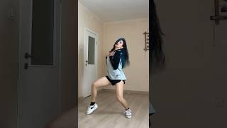 Ariana Grande - Bloodline X Pony Remix Dance Cover #bloodlinechallenge