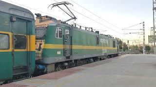 Perfect Loco with GareebRath Express | SRE WAG9 HC with YPR-SC GareebRath Express | INDIAN RAILWAYS