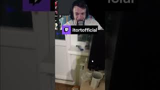 ТАРАКАН СЪЕ*АЛ ХАВАЙ ХАВАЙ| itortofficial с помощью #shorts #itortoffical #twitch #stalcraft