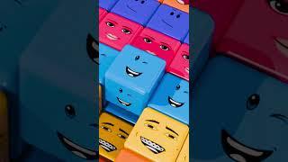 Roblox faces sliding cube funny animations #roblox #funny #spiritonroblox #funnygames #grannyroblox