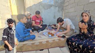 Shokoofeh'sbitterfarewell toher house A big decision for the future of his children, selling a house