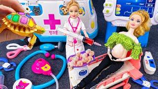 15 Minutes Satisfying with Barbie Pregnant Women Doctor Toys, Unboxing Ambulance Doctor Playset ASMR