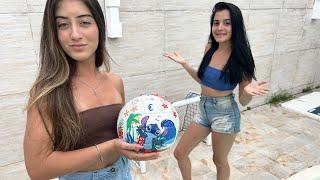 Desafio do FUTEBOL ️ na Piscina - Pool Challenge!