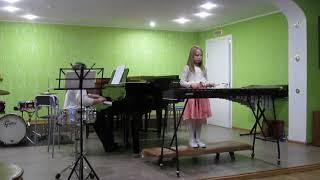 Й.Гайдн "Менуэт"". Молоткова-Мамаева Кристина, 8 лет. Ксилофон.