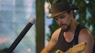 Blake Noble - Tsunami (Bale Breaker Acoustic Sessions @ Chinook Fest)
