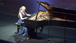 F.Liszt. Trascendental Etude № 12 “Chasse-Neige” (Snowstorm), performer Menshikova Sofya