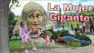 La Mujer Gigante en el Parque Europa