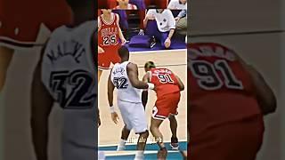 Rodman and Malone was just DIFFERENT for this  #shorts